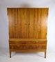 Cutlery cabinet - light walnut - Danish Carpenter - 1940
Great condition
